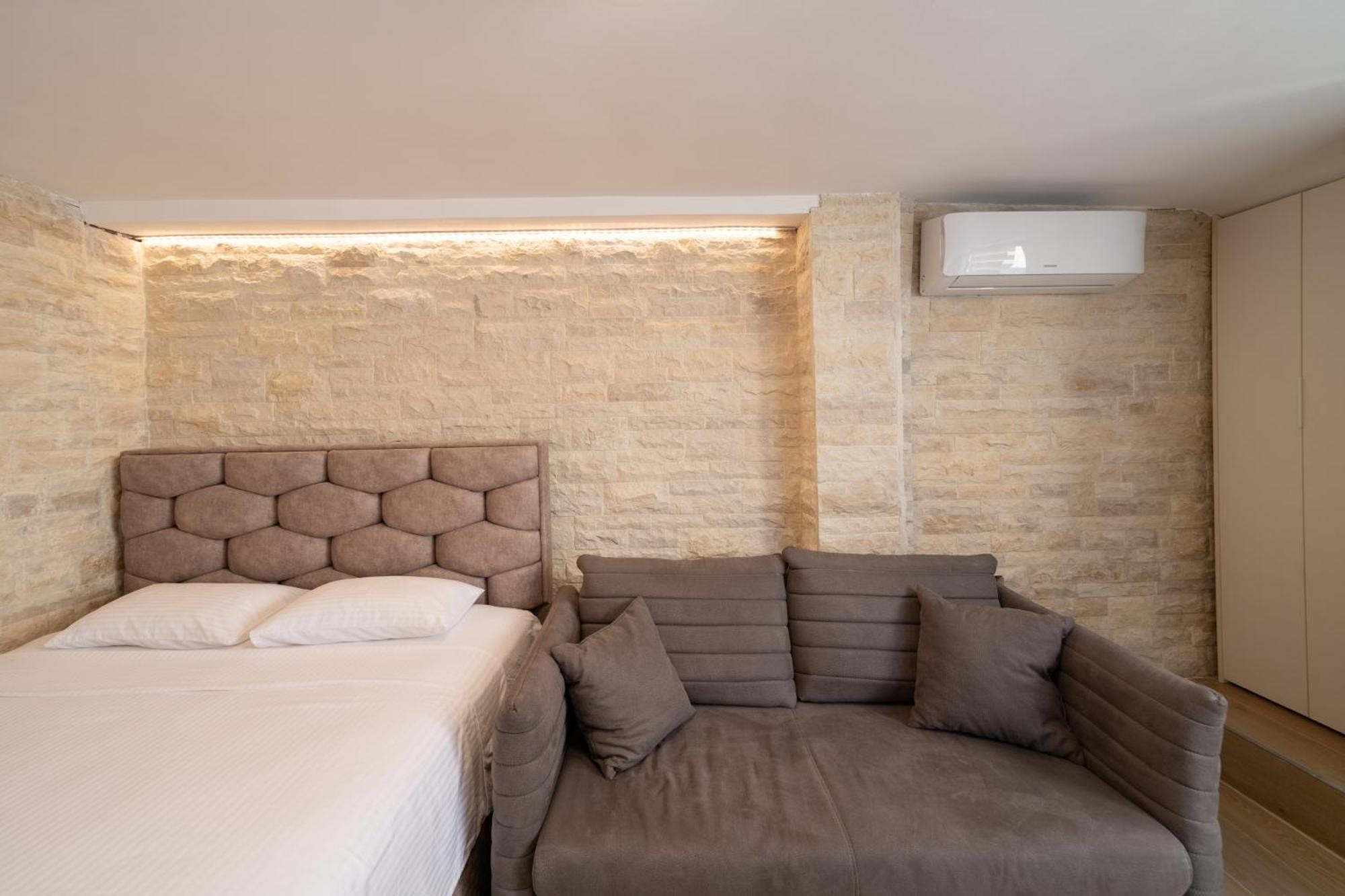 Christian Studio Apartments Umago Exterior foto